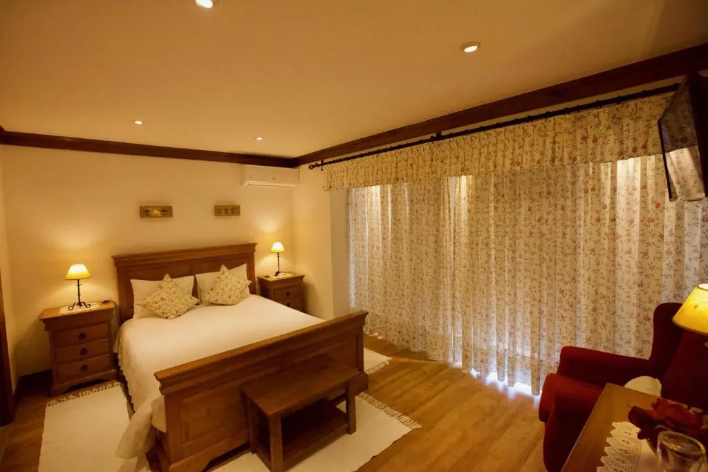 Double Room with Mountain View